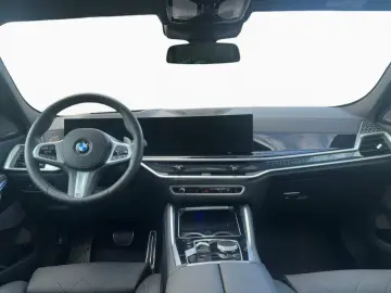 X6 xDr40d M SPORT 2Achs,SoftCl,AHK,Pano,StHz,H/K