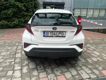 Toyota C-HR 1.8 HSD CORE