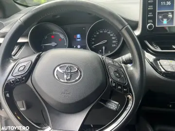 Toyota C-HR 1.8 HSD CORE