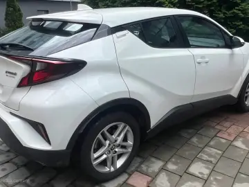 Toyota C-HR 1.8 HSD 122 CP 4x2 CVT Core