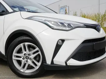 Toyota C-HR 1.8 HSD 122 CP 4x2 CVT Core