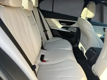 E 300 de AMG Panor. Supersc. Night 360° Digit.L.