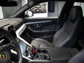Urus 4.0 V8 Autom.