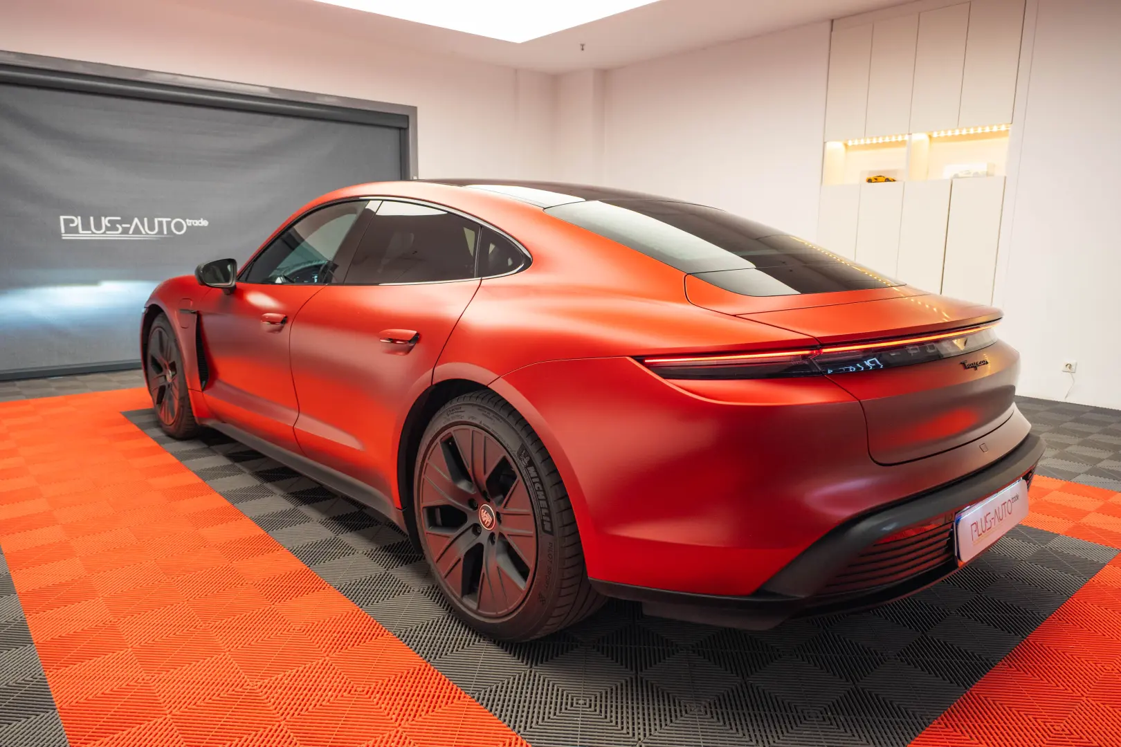 Porsche Taycan