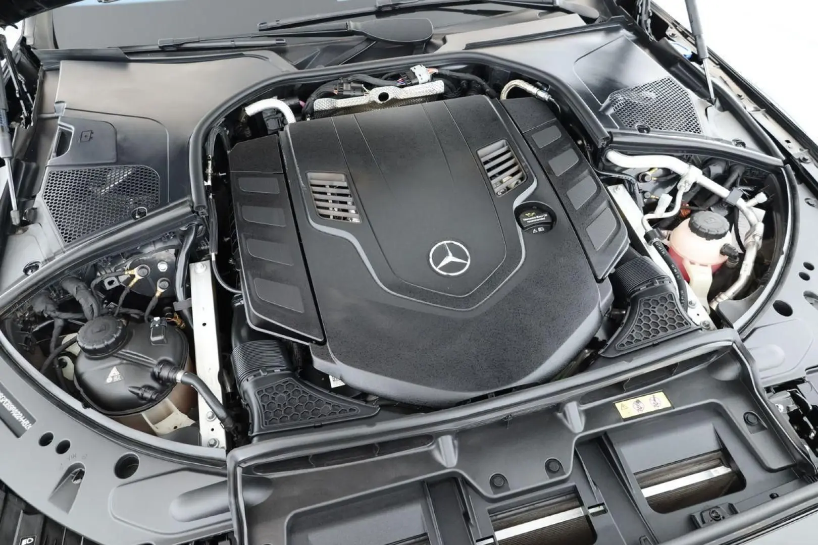 S 580 lang AMG DIGITAL Pano HUD HighEndFond 21