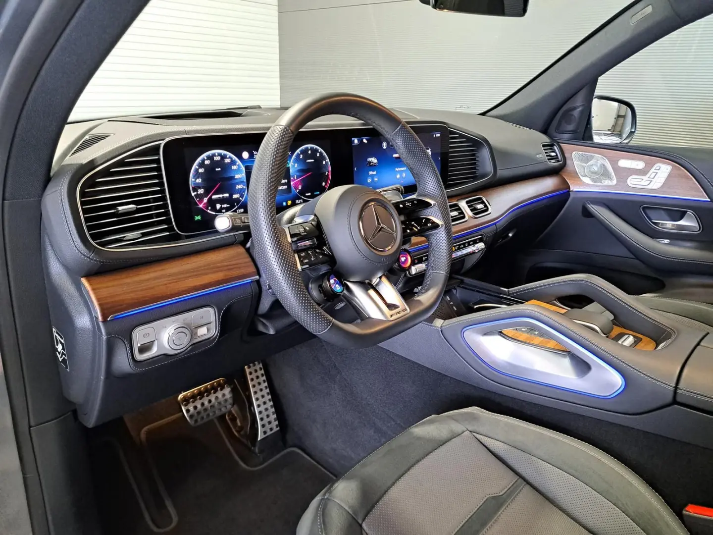 GLE 53 AMG 4Matic+°Burmester°360°Pano°HUD°AHK°