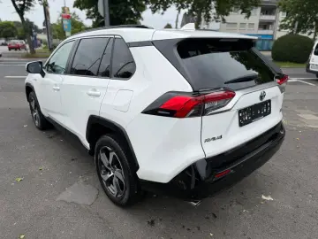 RAV 4 RAV4 Plug-in Hybrid 4x4