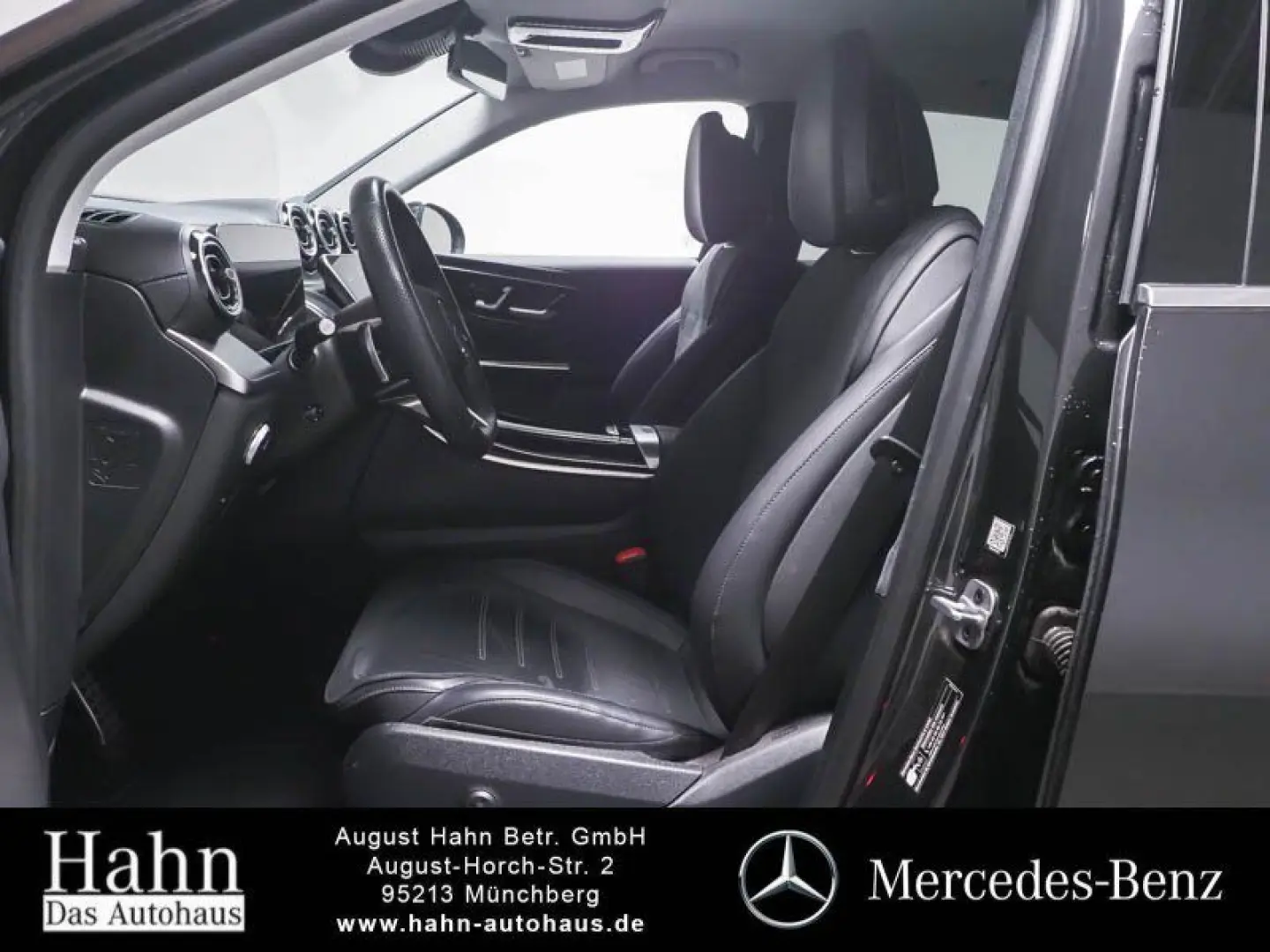 GLC 200 4M AMG/DLIGHT/AHK/360/DISTRO./SOUND/..