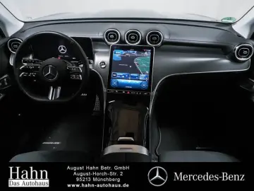 GLC 200 4M AMG/DLIGHT/AHK/360/DISTRO./SOUND/..