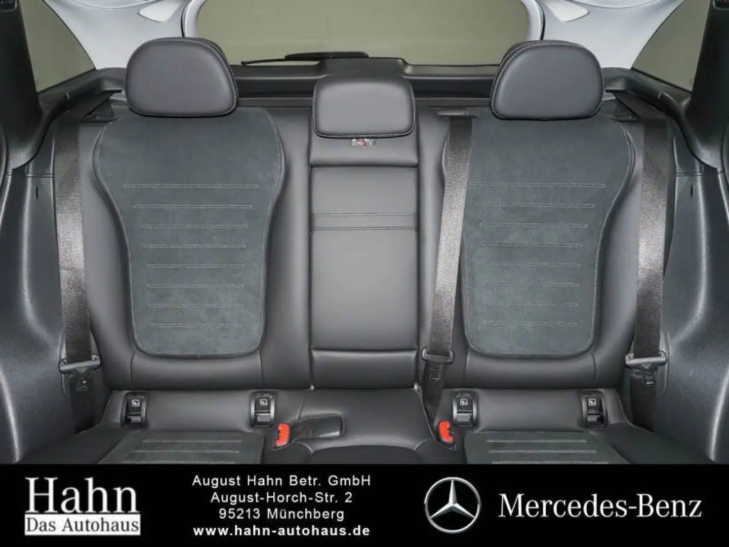 GLC 200 4M AMG/DLIGHT/AHK/360/DISTRO./SOUND/..