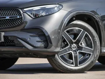 GLC 200 4M |AMG|NIGHT|KAM|DISTR|LED|NAVI|AHK|PTS