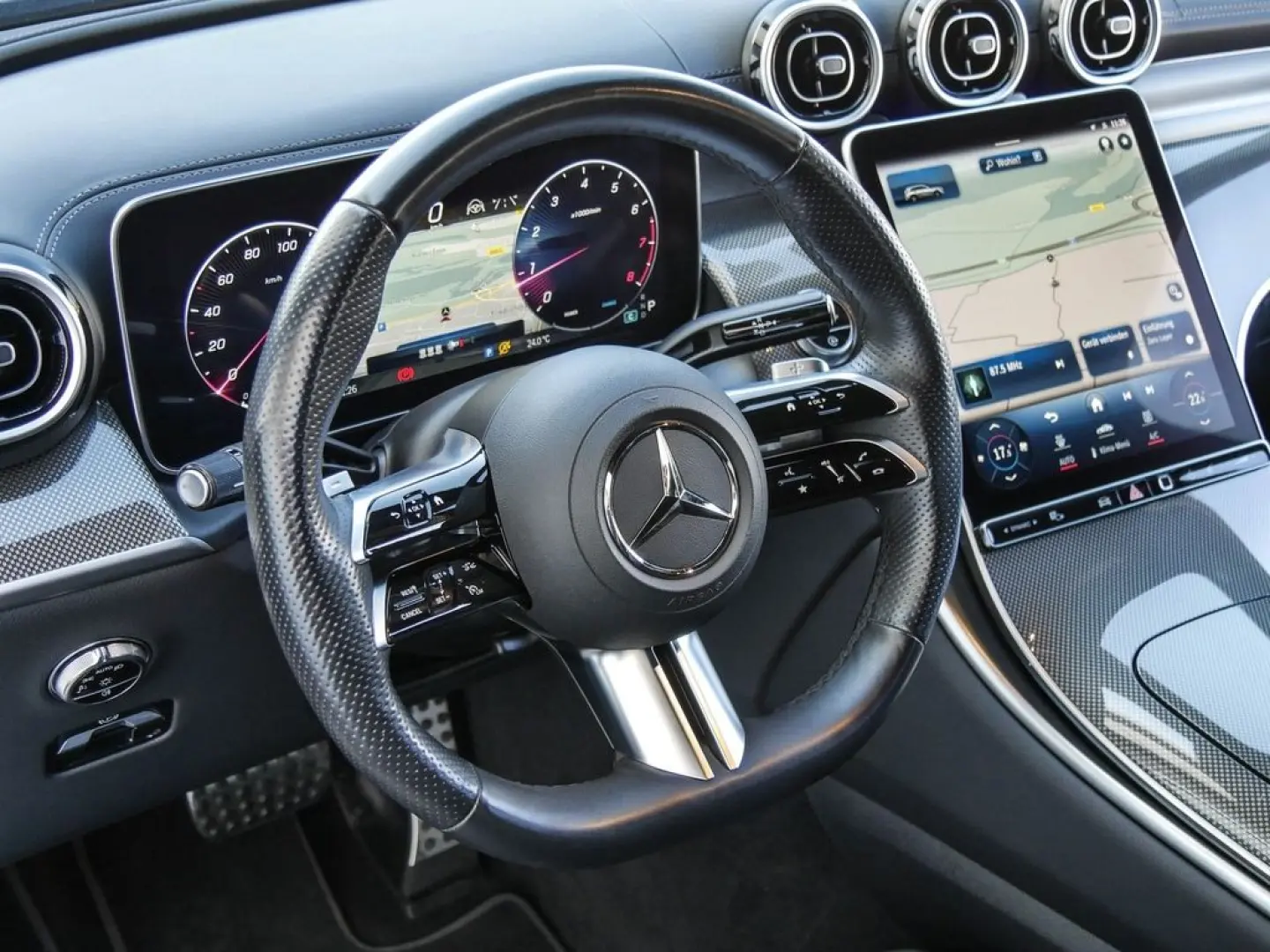 GLC 200 4M |AMG|NIGHT|KAM|DISTR|LED|NAVI|AHK|PTS