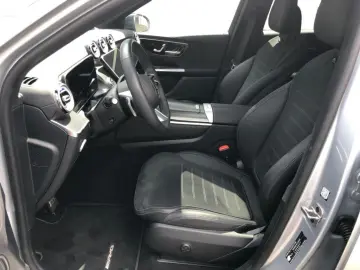 GLC 200 4MATIC AMGAdvanced+19Z+Night+AHK+Pano