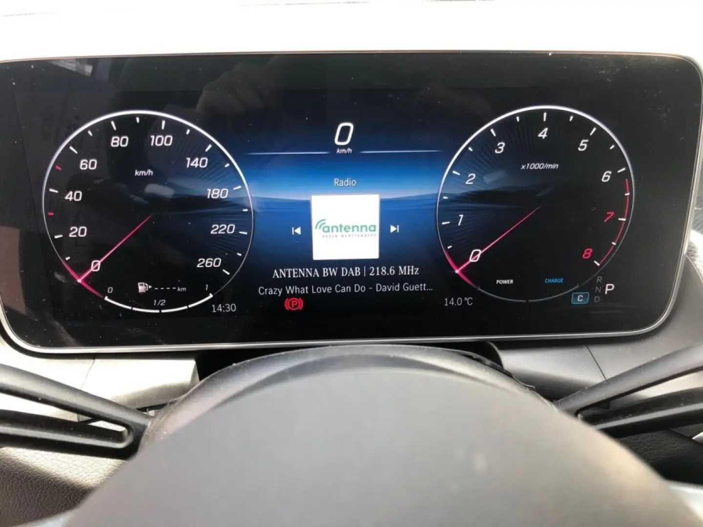 GLC 200 4MATIC AMGAdvanced+19Z+Night+AHK+Pano
