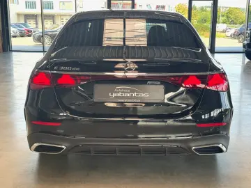 E 300 de AMG Night Hypercreen Advanced Plus KEYL