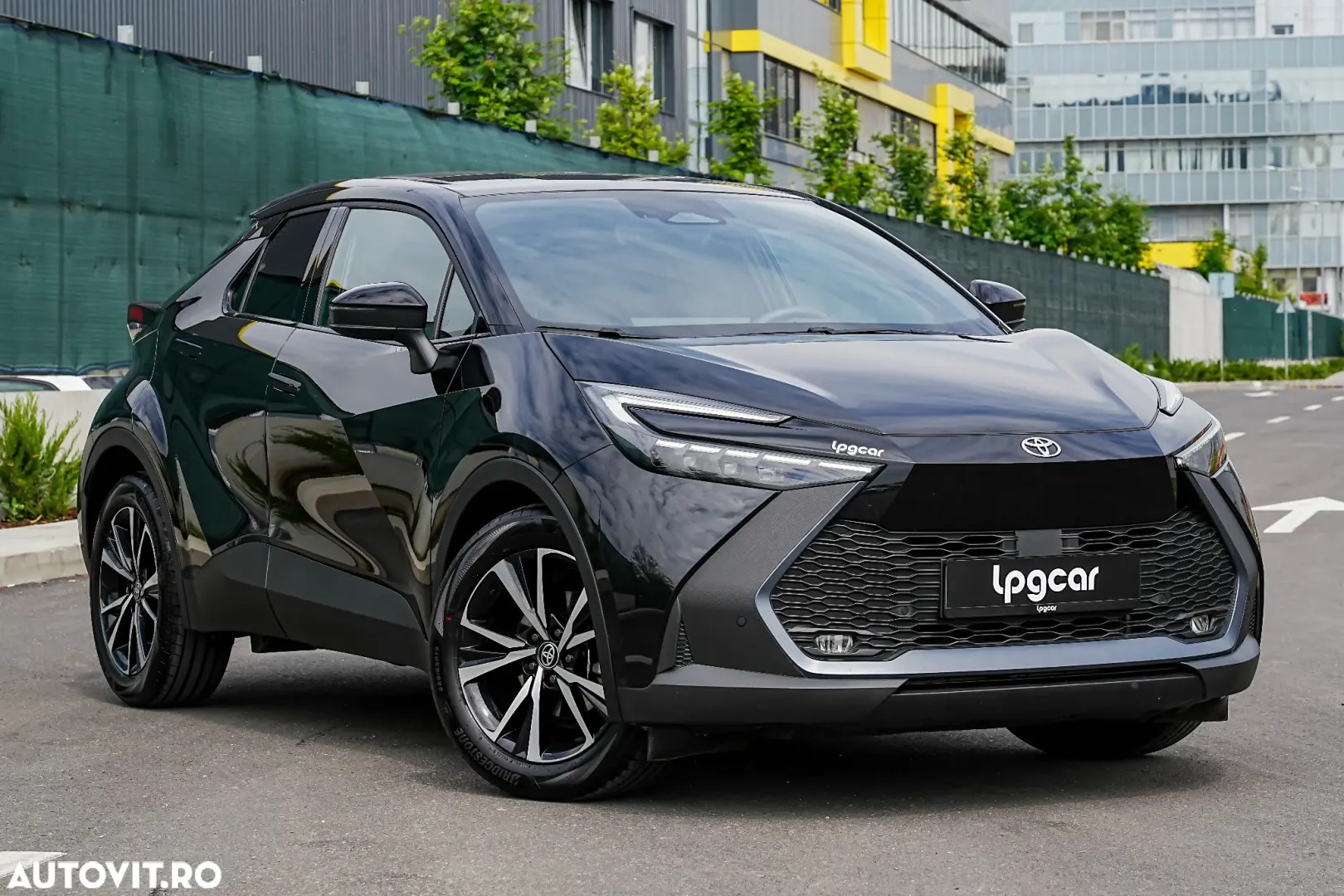 Toyota C-HR 1.8 HSD 122 CP 4x2 CVT Core