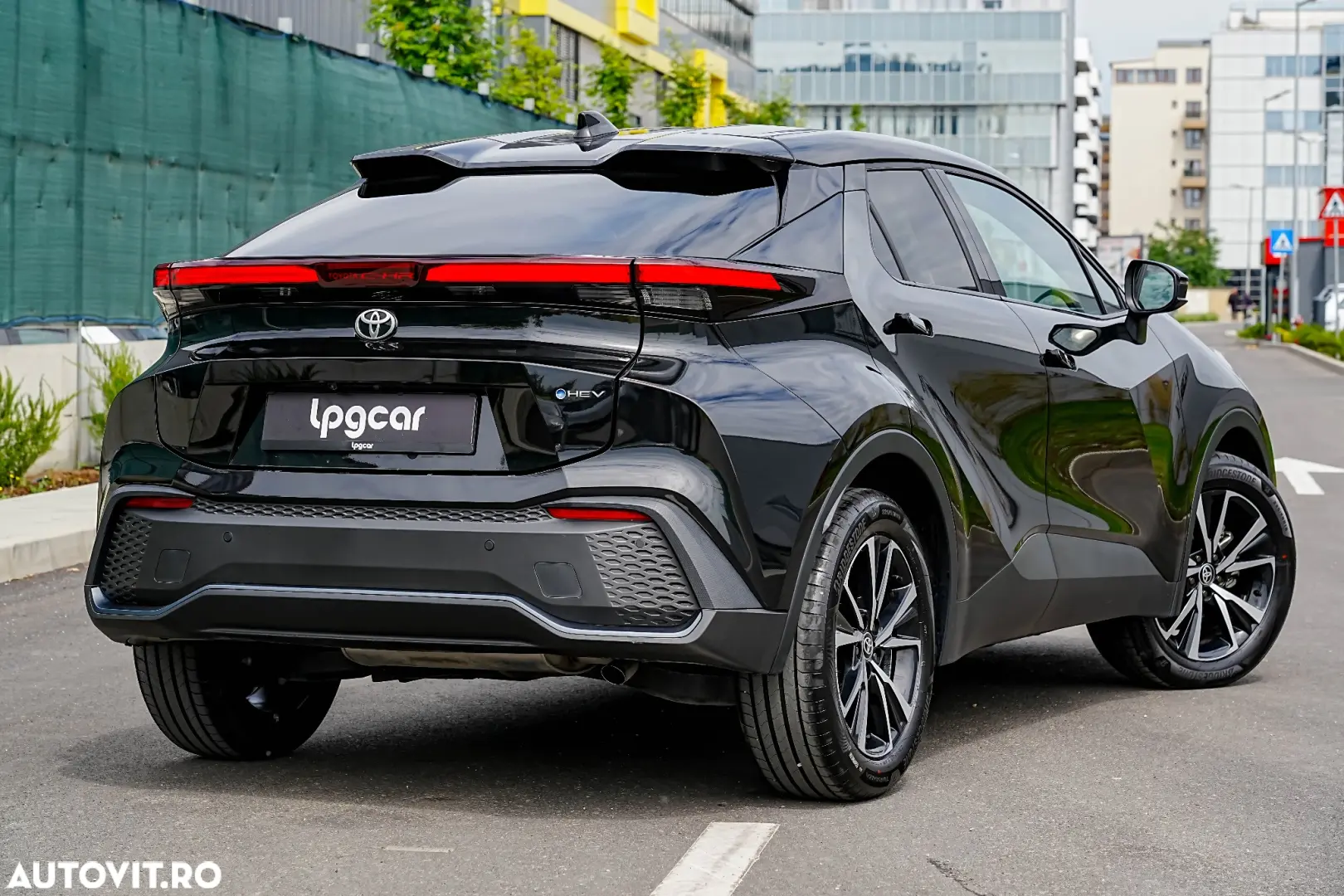 Toyota C-HR 1.8 HSD 122 CP 4x2 CVT Core
