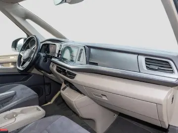 T7 Multivan 2.0 TDI DSG lang Life Top-Paket