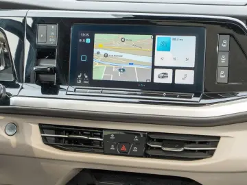T7 Multivan 2.0 TDI DSG lang Life Top-Paket