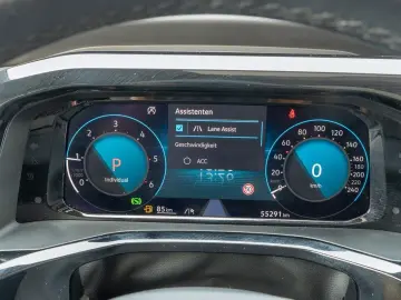 T7 Multivan 2.0 TDI DSG lang Life Top-Paket