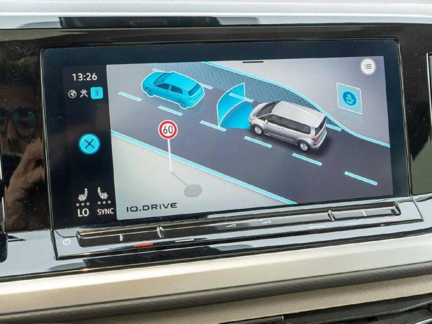 T7 Multivan 2.0 TDI DSG lang Life Top-Paket