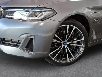 545e xDrive Luxury Line