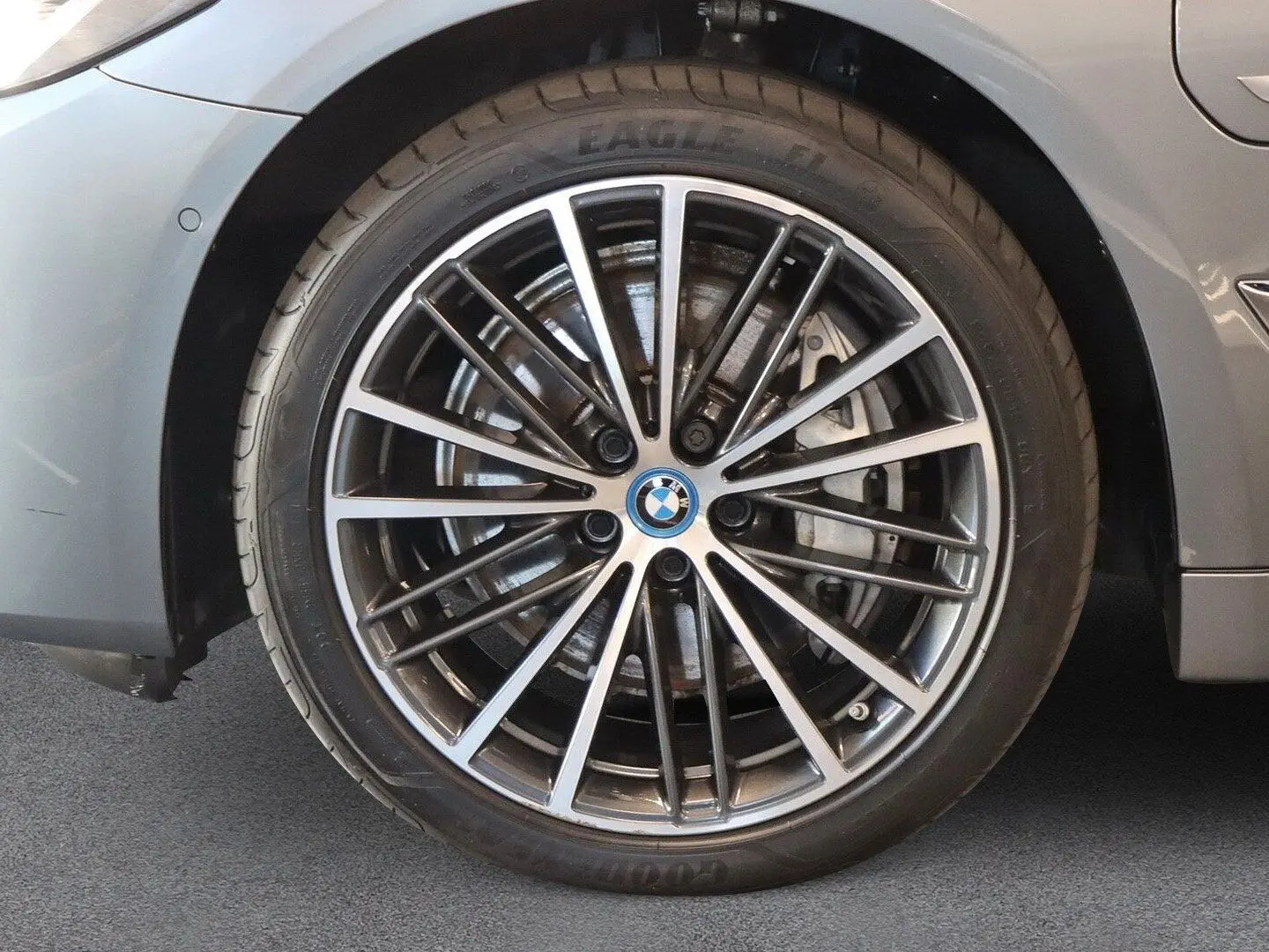545e xDrive Luxury Line