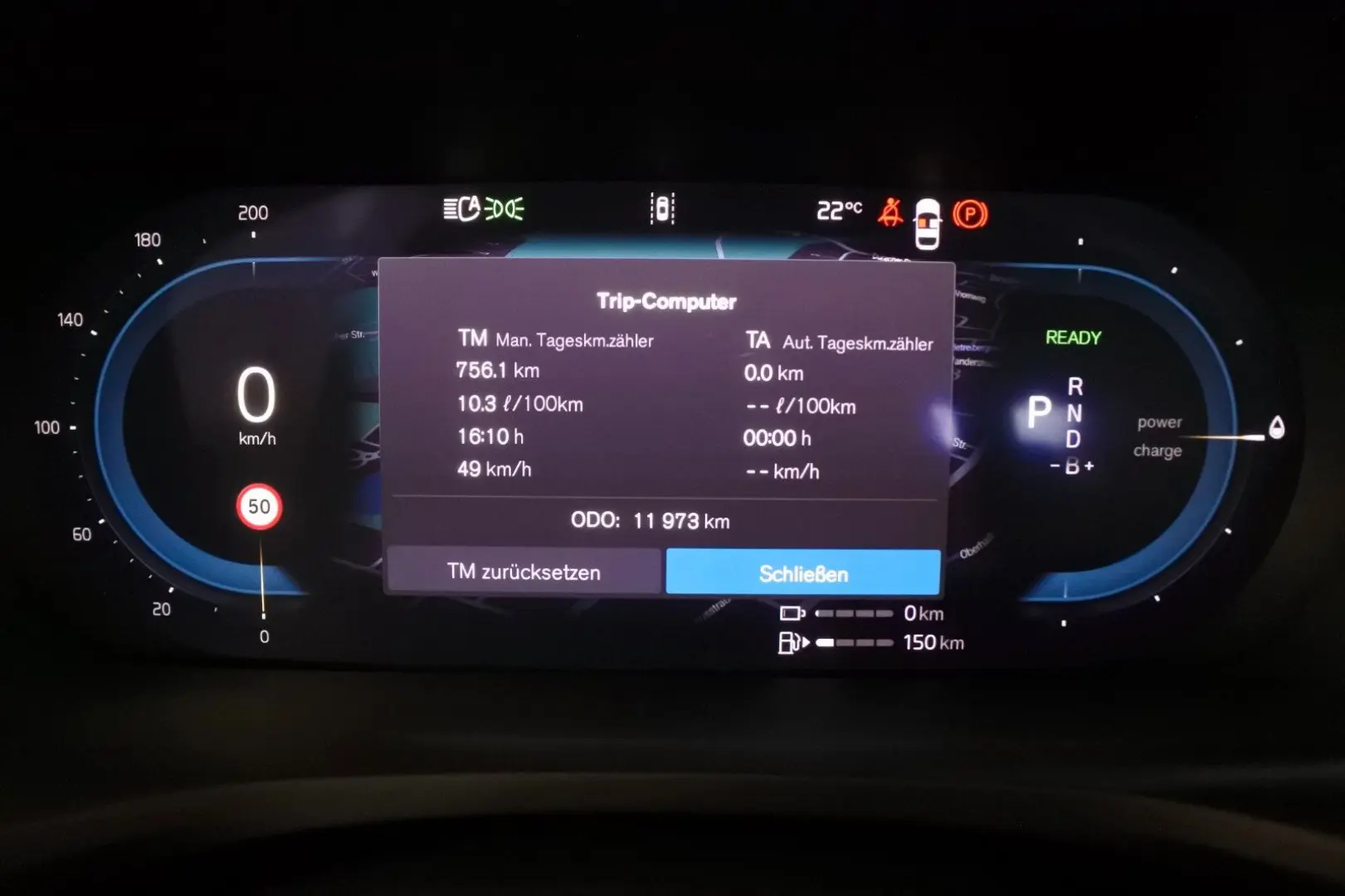 S60 T8 Ultimate Dark Recharge Plug-In Hybrid AWD