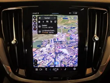 S60 T8 Ultimate Dark Recharge Plug-In Hybrid AWD