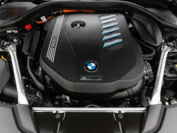 545e xD M Sport 360° HUD H/K DAB AHK Komfort 