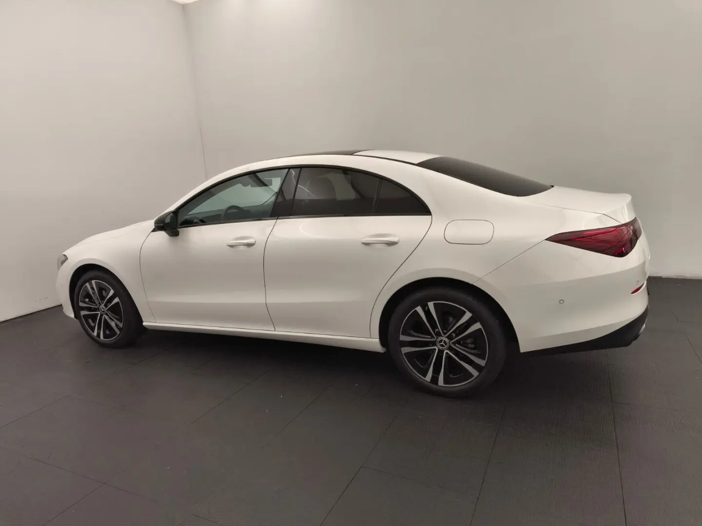 CLA 180 Coupé Progressive Advanced Pano Night
