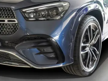 Mercedes-Benz GLE 450 AMG-DISTRONIC-AHK-PANO
