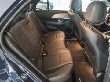 Mercedes-Benz GLE 450 AMG-DISTRONIC-AHK-PANO