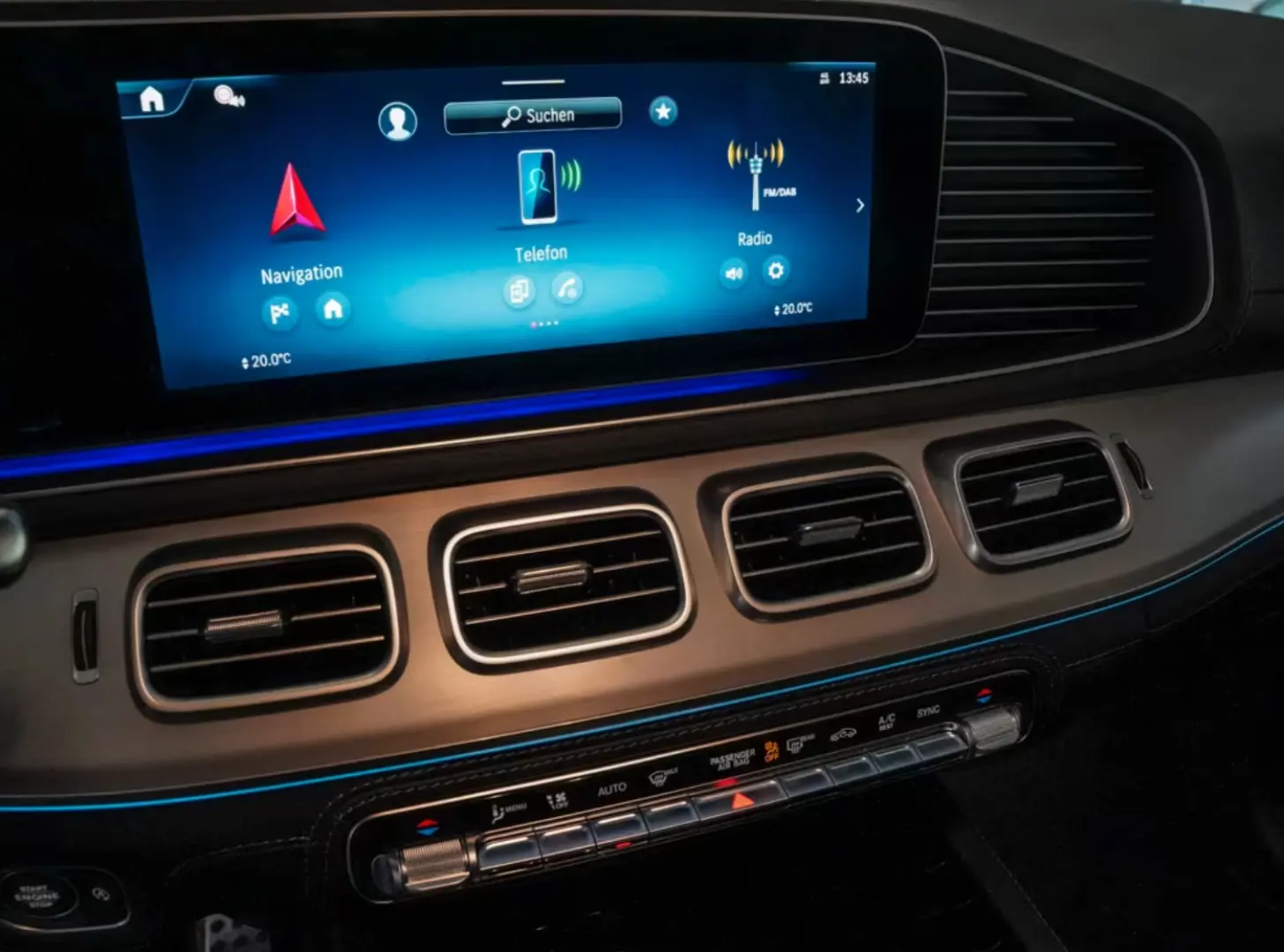 Mercedes-Benz GLE 450 AMG-DISTRONIC-AHK-PANO