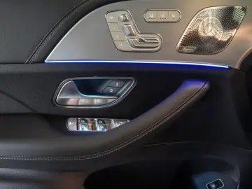 Mercedes-Benz GLE 450 AMG-DISTRONIC-AHK-PANO