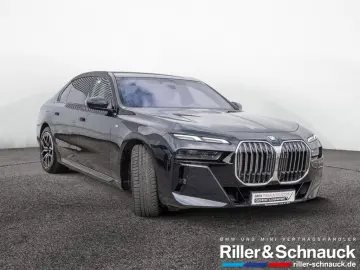 740d xDrive M-Sport AHK+PANO-SKY+STANDHZG