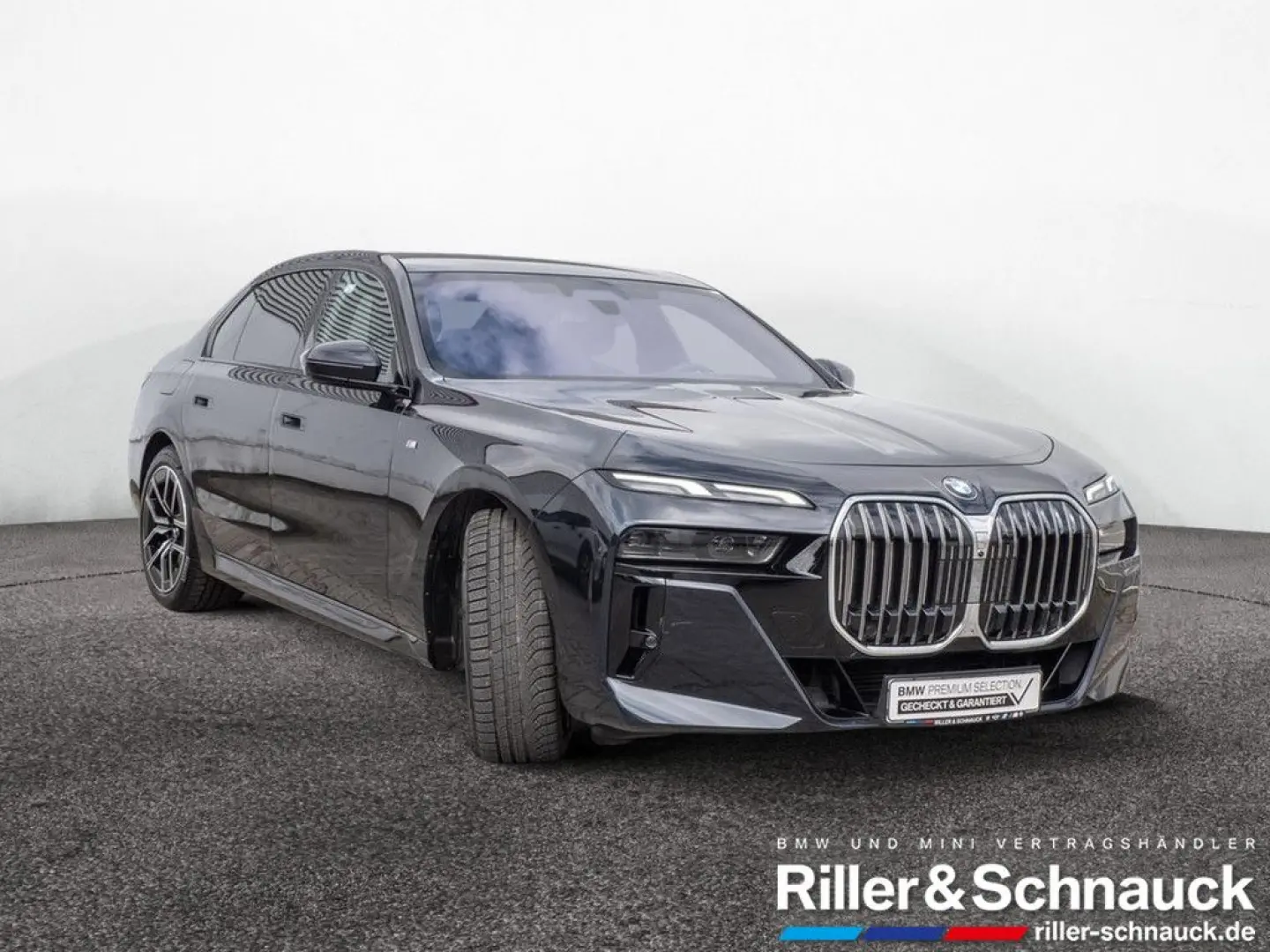 740d xDrive M-Sport AHK+PANO-SKY+STANDHZG