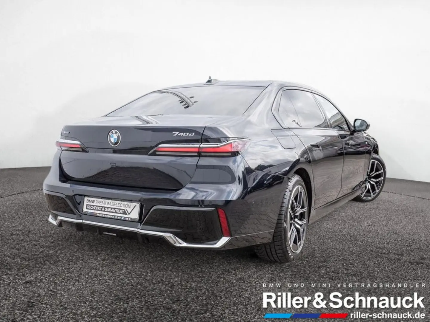 740d xDrive M-Sport AHK+PANO-SKY+STANDHZG