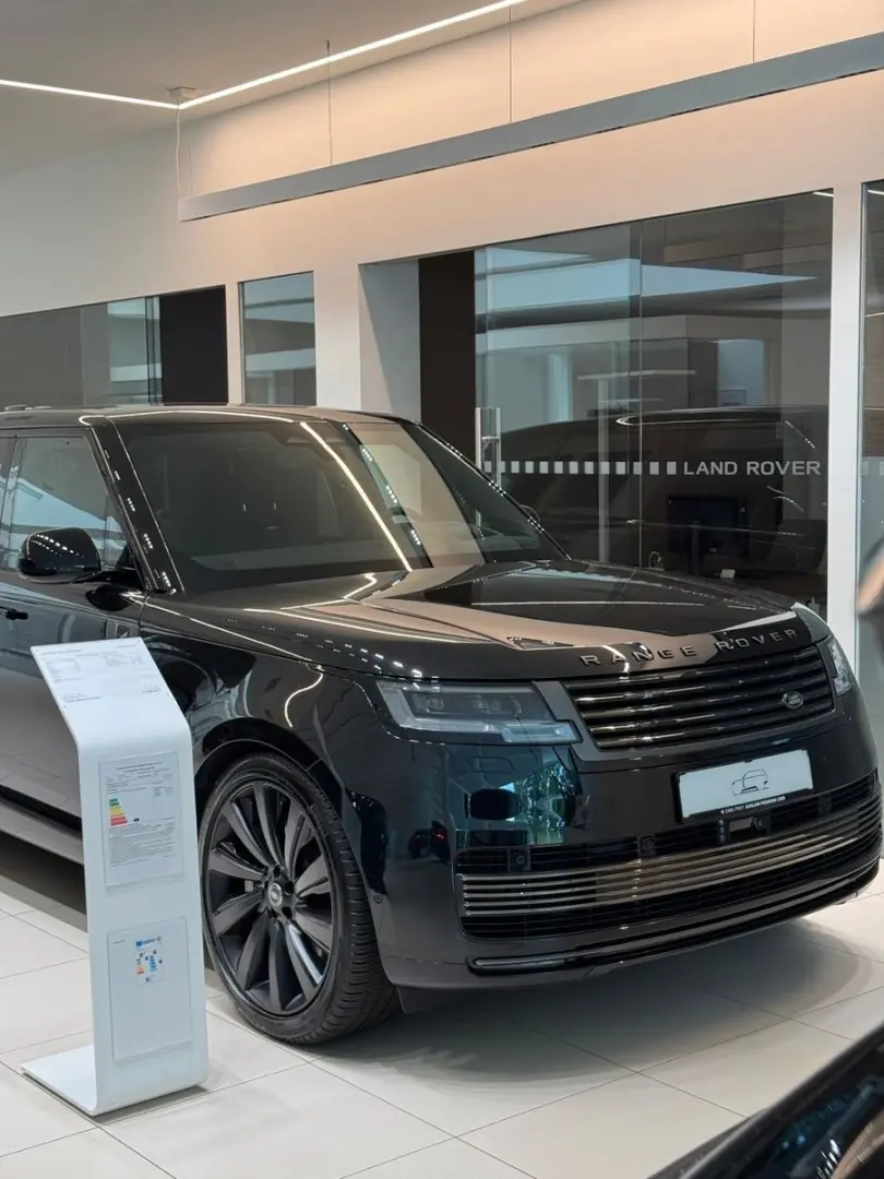 Range Rover 4.4 P615 LWB SV *Miete*Mietkauf*