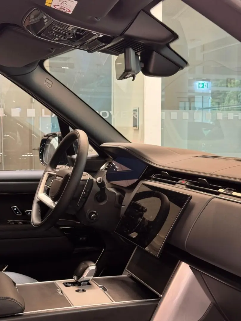 Range Rover 4.4 P615 LWB SV *Miete*Mietkauf*