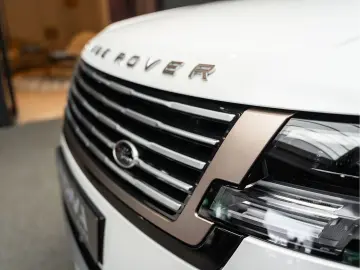 Range Rover P615 LWB SV Captain Seats Entertainm