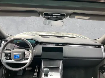 RR  D350 SV AWD ACC HUD 23