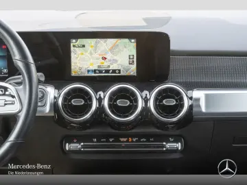 MERCEDES BENZ GLB220 d Progr/LED/Kamera/LEASING
