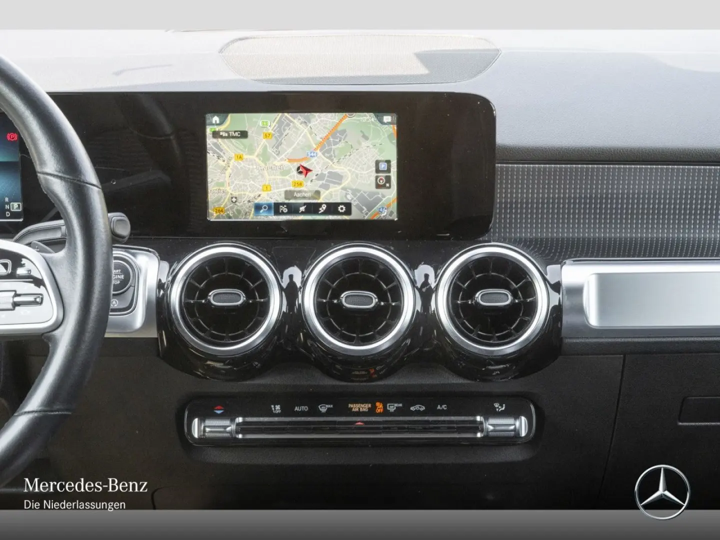 MERCEDES BENZ GLB220 d Progr/LED/Kamera/LEASING