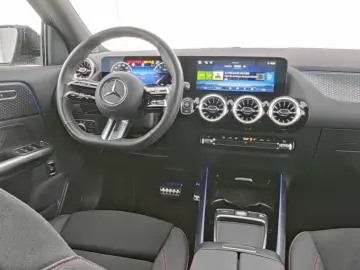 MERCEDES BENZ GLA250 4M AMG+Advanced+Night+20