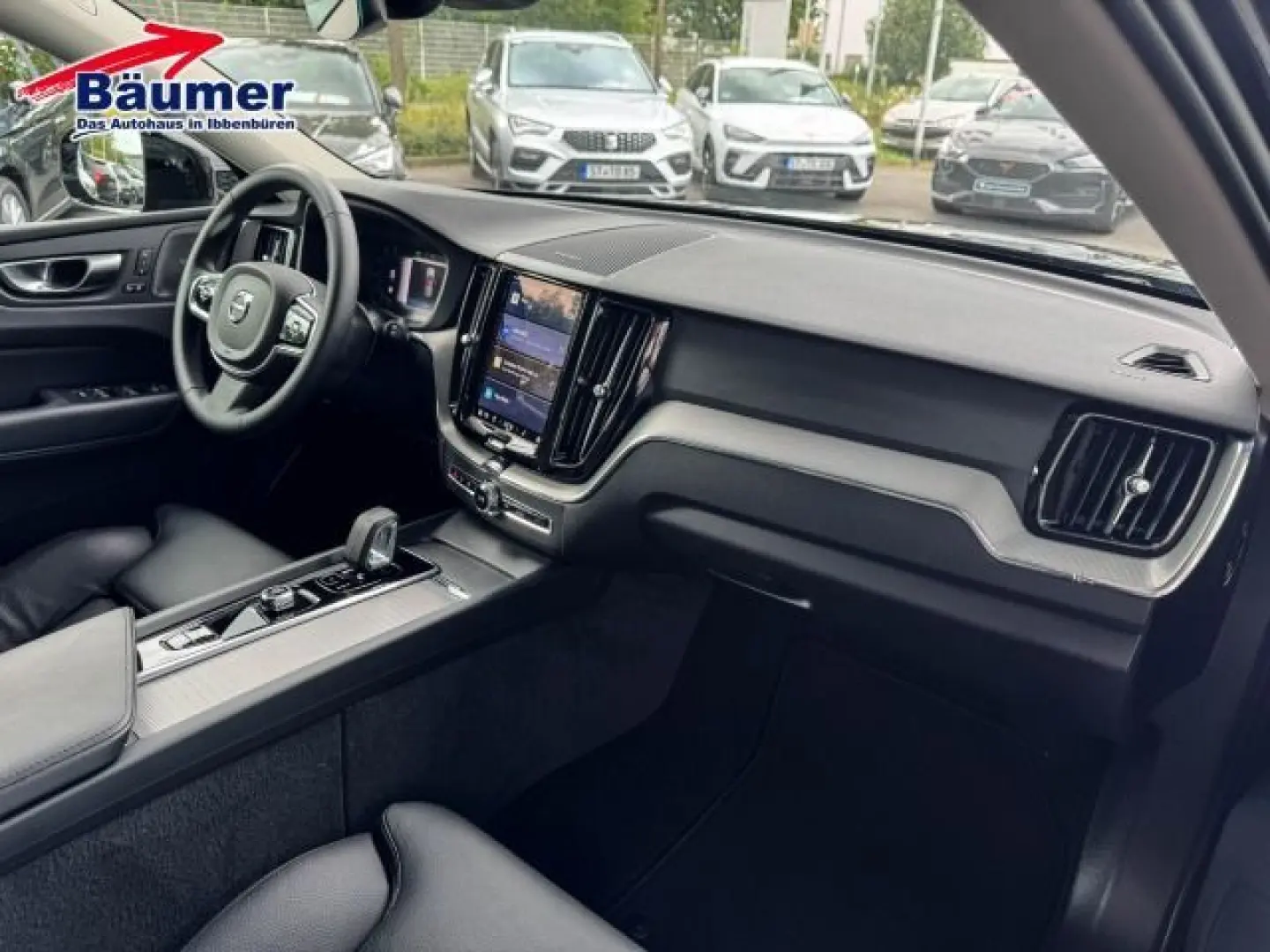 VOLVO XC60 B4 AWD Mild-Hybrid Plus Dark +LEASING