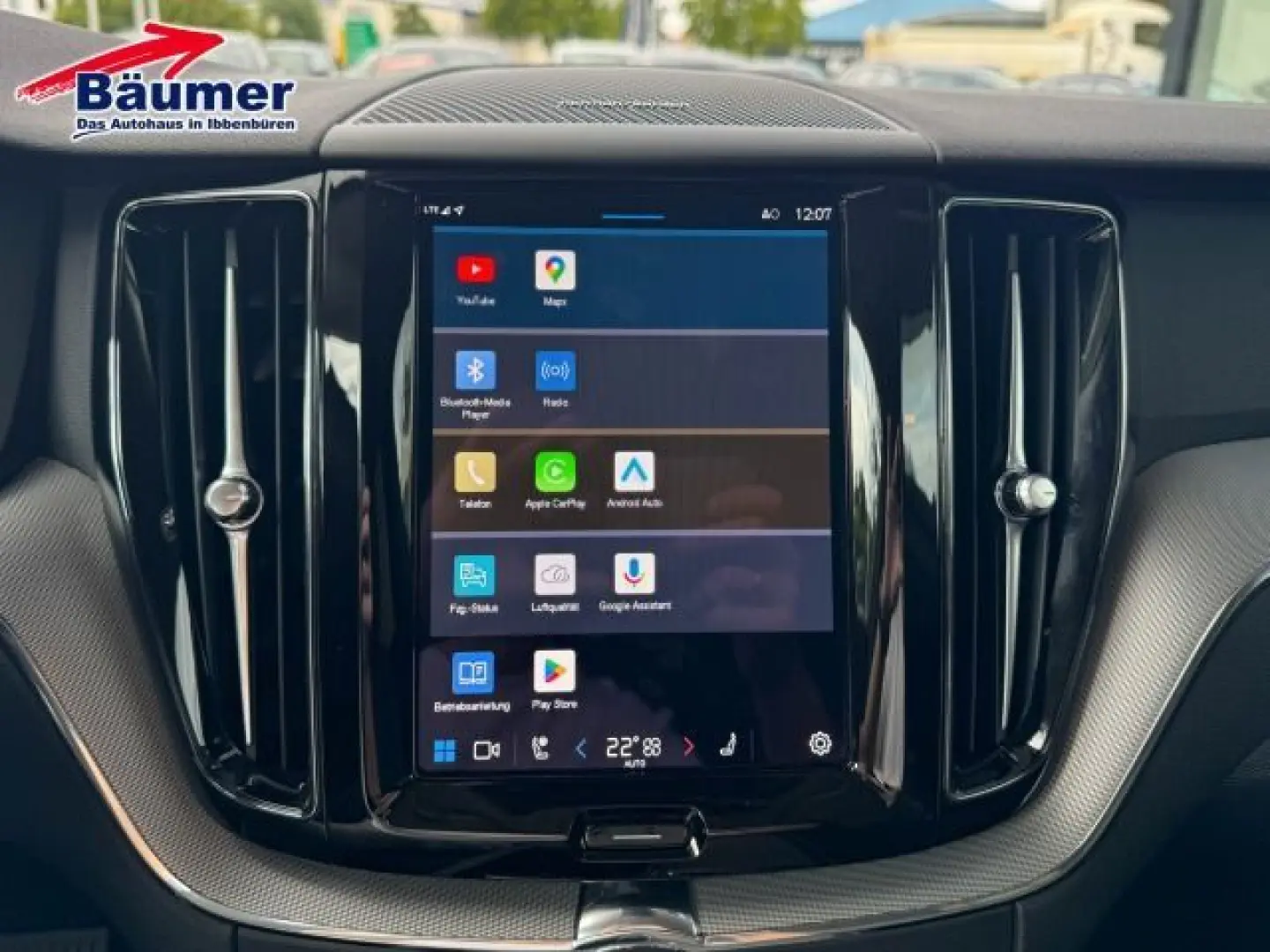 VOLVO XC60 B4 AWD Mild-Hybrid Plus Dark +LEASING