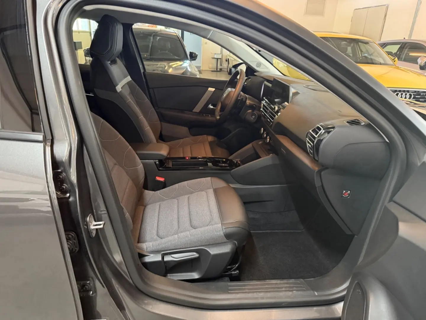 CITROEN C4 LEASING