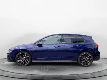 VOLKSWAGEN Golf VIII GTI DSG DCC ACC HUD LEASING