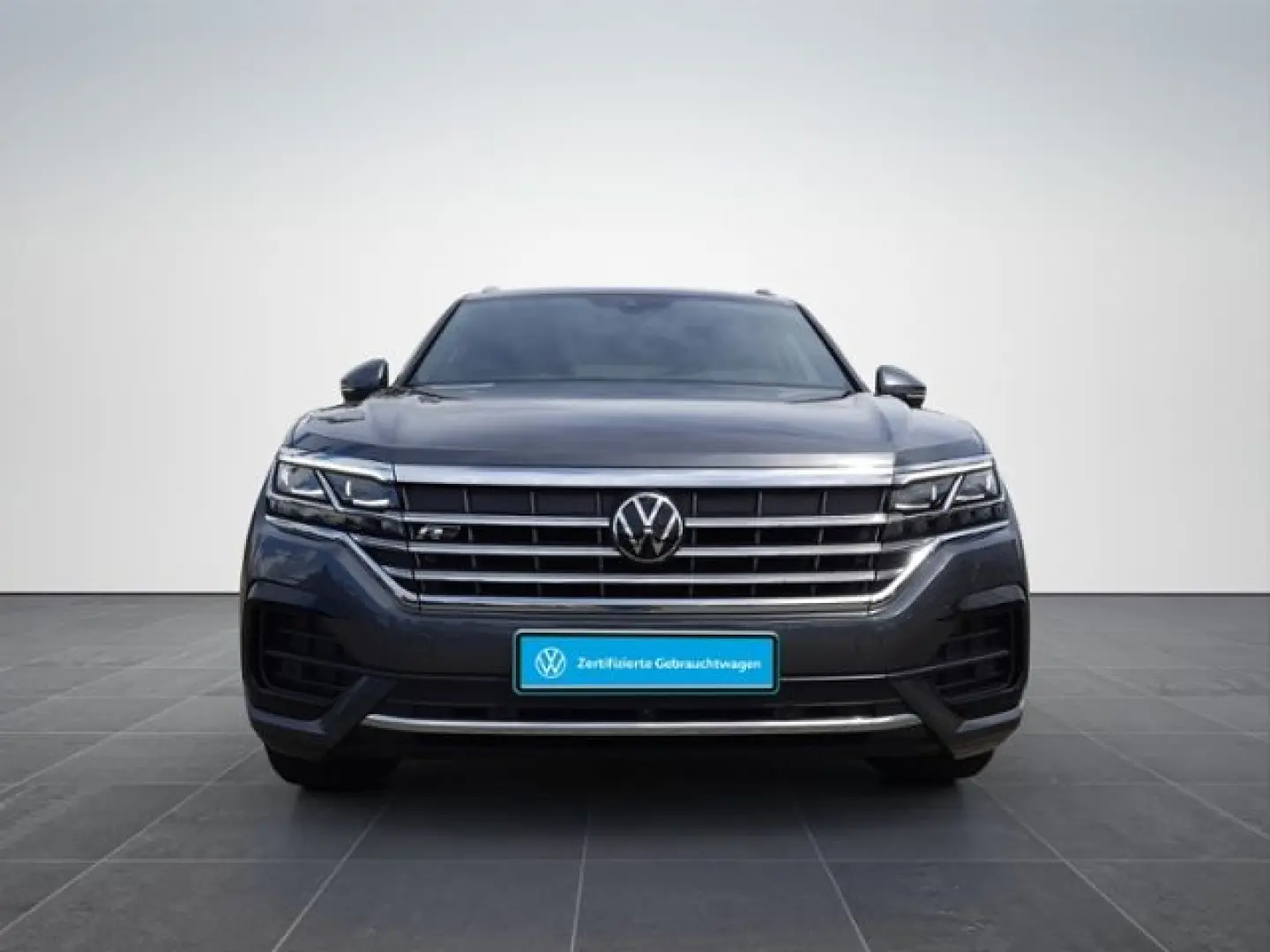 VOLKSWAGEN Touareg 3.0TDI R-Line Matrix/HUD/Pano/LEASING